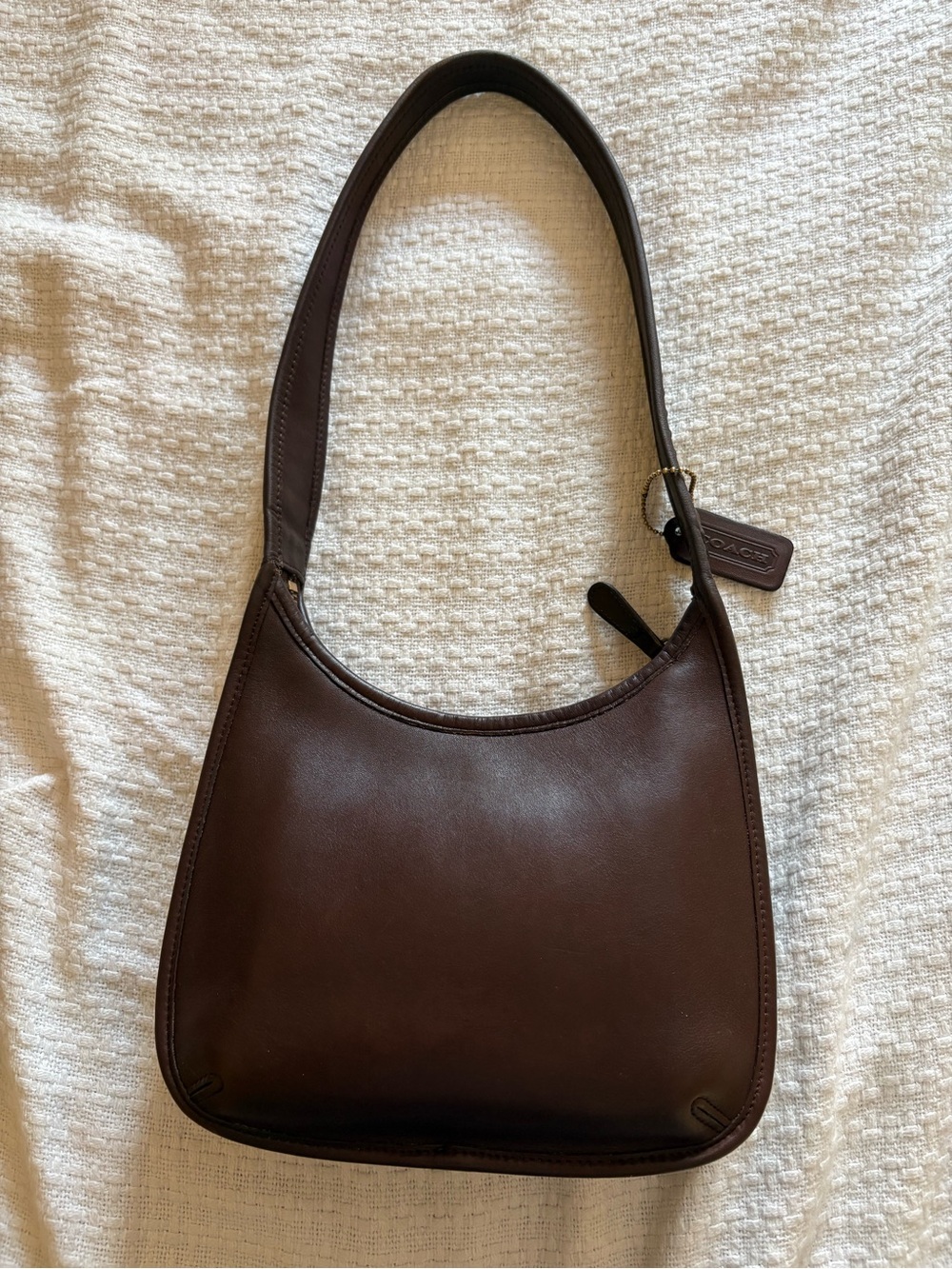 Vintage Coach Ergo 9020 Dark Brown Mahogany Leather Shoulder Bag 1998